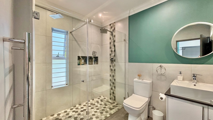 3 Bedroom Property for Sale in Sandown Western Cape